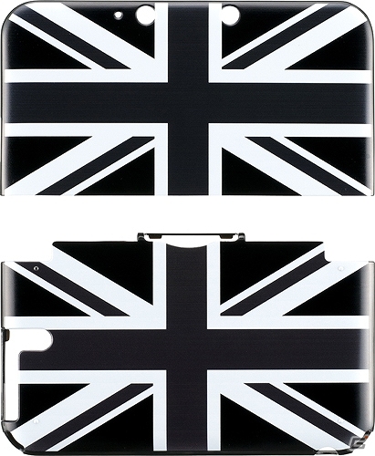 イギリス国旗をモチーフにした、おしゃれな3DS LL用薄型カバーが3月4日に発売の画像4