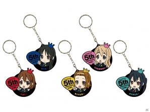 アニメ放送開始5周年を記念したアミューズメント専用景品「けいおん！5thあにばーさりー♪」が5月中旬より展開―4月26日からは一部商品が店舗限定で先行投入の画像2