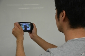 筆者もPS Vitaのカメラを使ってみた。