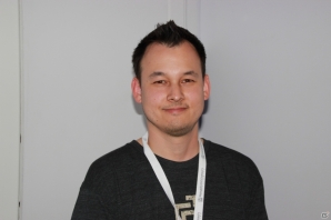 本作のディレクターを務めるDANA JAN氏。