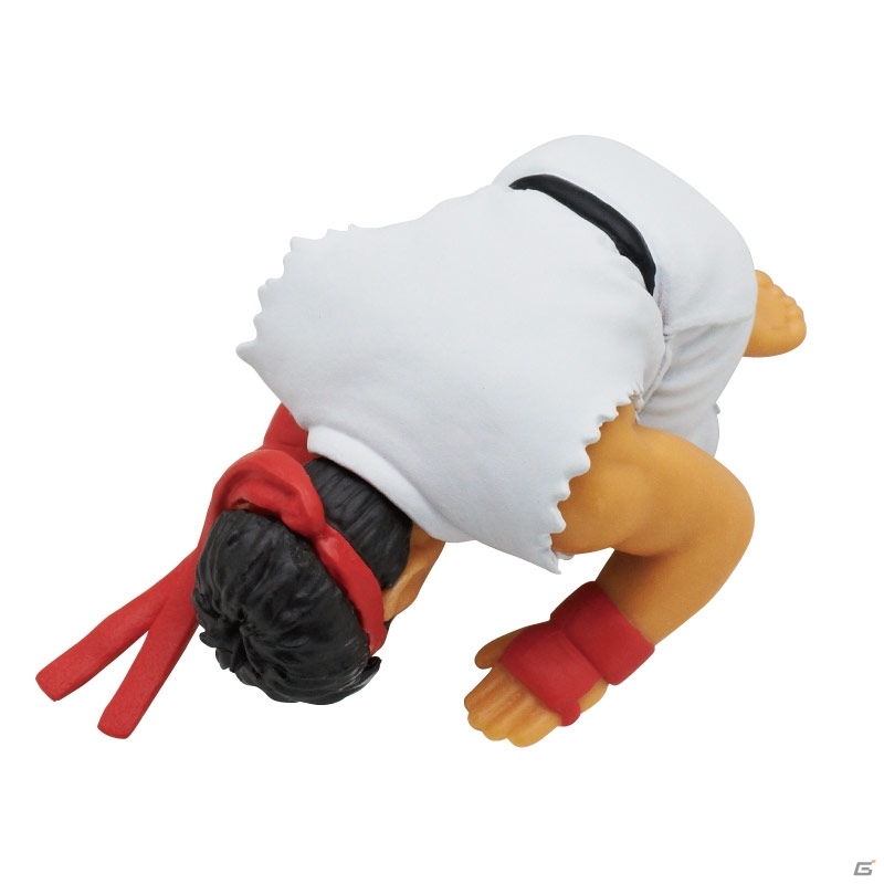 ストリートファイターII」土下座ストラップが7月26日より全国5店舗にて