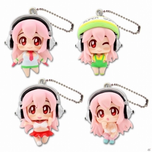 「すーぱーそに子」のデフォルメフィギュアマスコットがクレーンゲーム専用景品として2014年9月上旬に登場の画像1