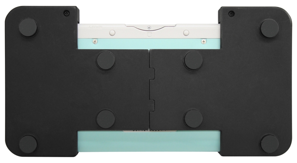 3DS LL本体でアーケードゲームの臨場感が楽しめるステック型アタッチメント「CYBER・アーケードスティック（3DS LL用）」が10月下旬に発売の画像5