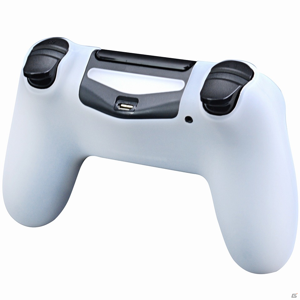ゲームテック、新色ホワイトのPS4向け周辺機器4種を9月11日に発売の画像7