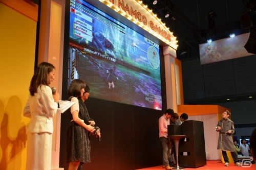 【TGS 2014】新キャラ「リヴィ」を演じる金元寿子さん、どうなるジュリウス！？な浪川大輔さんも登壇した「ゴッドイーター2 RB＆GE5周年ステージ」の模様を紹介の画像14