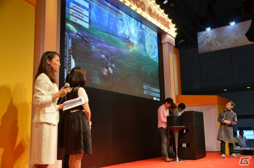 【TGS 2014】新キャラ「リヴィ」を演じる金元寿子さん、どうなるジュリウス！？な浪川大輔さんも登壇した「ゴッドイーター2 RB＆GE5周年ステージ」の模様を紹介の画像9