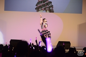 【TGS 2014】「アイドルマスター ワンフォーオール」のカタログ第5号を紹介！カタログ配信楽曲のライブもあった「765プロ、学祭クイーンへの道スペシャル！！」レポートの画像19
