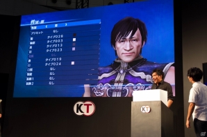 【TGS 2014】そっくりキャラ登場でスリムクラブ・真栄田さんも大爆笑！？　PS4/PS3/Xbox One「真・三國無双7 Empires」のスペシャルステージをリポートの画像8