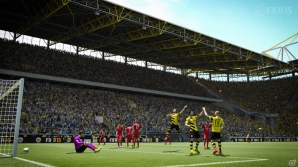 【TGS 2014】ビジュアル、選手の動き、スタンドの反応……すべてが進化した「FIFA15」についてEA Japanスタジオの牧田和也氏にインタビューの画像3