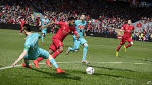 【TGS 2014】ビジュアル、選手の動き、スタンドの反応……すべてが進化した「FIFA15」についてEA Japanスタジオの牧田和也氏にインタビューの画像4