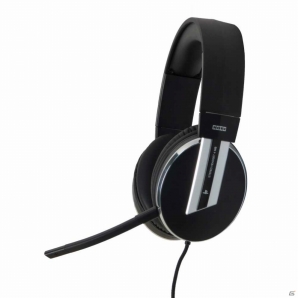 ゲーム音を忠実に再現した音質＆ノイズキャンセリングマイクを搭載！PS4/PS Vita用「ステレオヘッドセット4HG for PlayStation4」が11月13日に発売の画像2