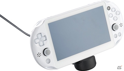 本体カバーを着けたままでも使用できるコンパクトなPS Vita「CYBER・コンパクト充電スタンド」が11月7日より発売の画像3