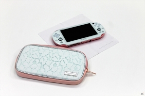 「MERCURYDUO」のオリジナルポーチが付属する「PlayStation Vita MERCURYDUO Premium Limited Edition」ファーストインプレッションの画像16