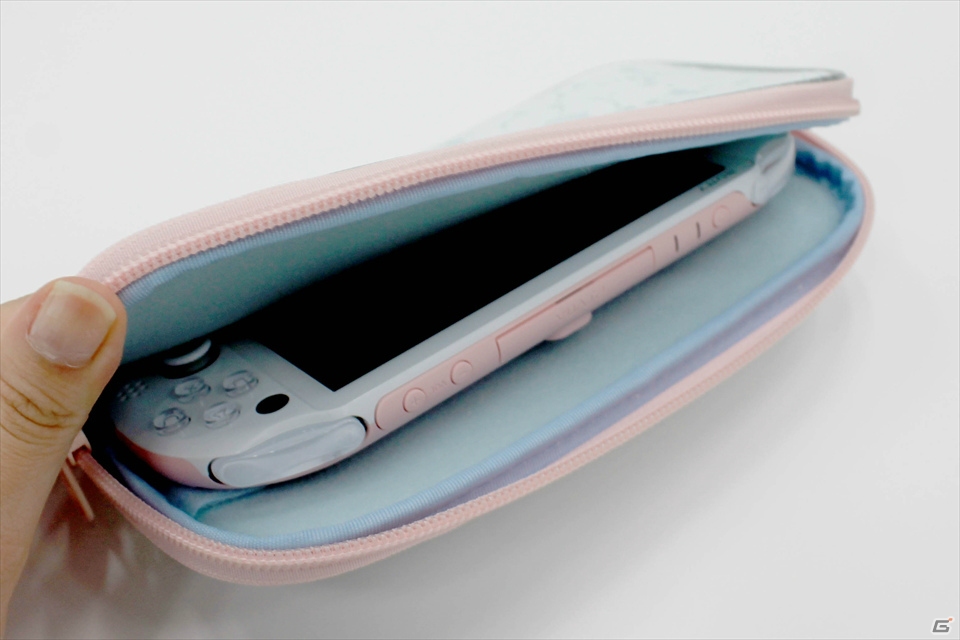 「MERCURYDUO」のオリジナルポーチが付属する「PlayStation Vita MERCURYDUO Premium Limited Edition」ファーストインプレッションの画像10