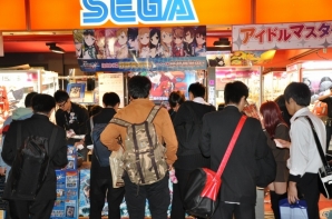 「電撃文庫 FIGHTING CLIMAX」発売記念抽選会の模様をレポート―野中竜太郎氏、寺田貴治氏、電撃FIGHTINGガールズを交えたインタビューも掲載の画像2