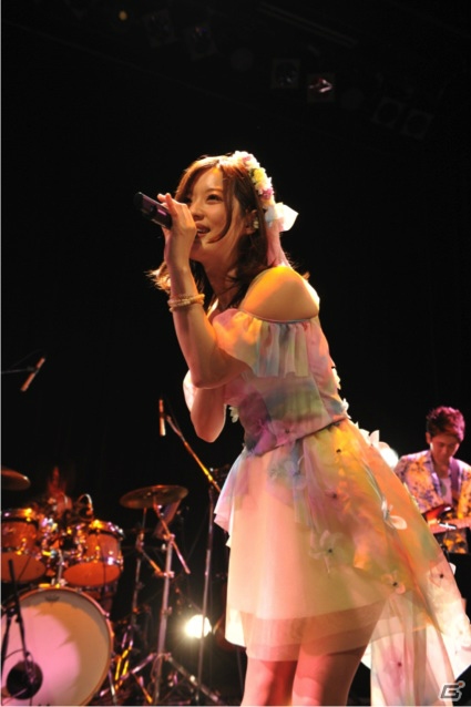 原由実さんの1stソロライブ「Catch my voices」Blu-ray＆DVDが2015年1月28日に発売！「原由実バースデーライブ2015（仮称）」の開催も決定の画像6