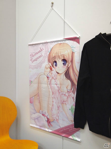 「大図書館の羊飼い」新作グッズがコミックマーケット87にて先行販売―「小太刀凪ドキドキビッグタオル」「白崎つぐみフルグラフィックTシャツ」などがラインナップの画像4