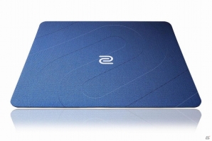 ZOWIE GEAR、新開発ラバーベースのマウスパッド「SR」シリーズを発表の画像1