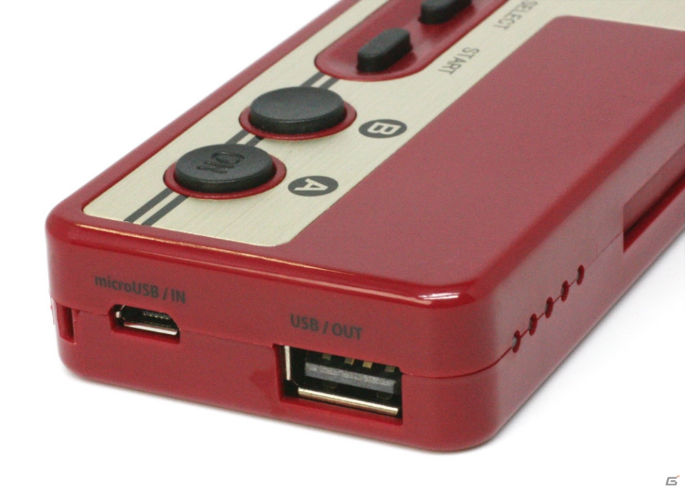 レトロゲームコントローラ型のモバイル充電バッテリー「レトコンバッテリー＆カードリーダー」が1月14日に発売の画像4