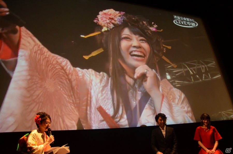 「戦国無双4-II」完成発表会をレポート！小西克幸さん＆斉藤佑圭さんと共にライブ生中継から新年を祝した鏡開きまで！の画像56
