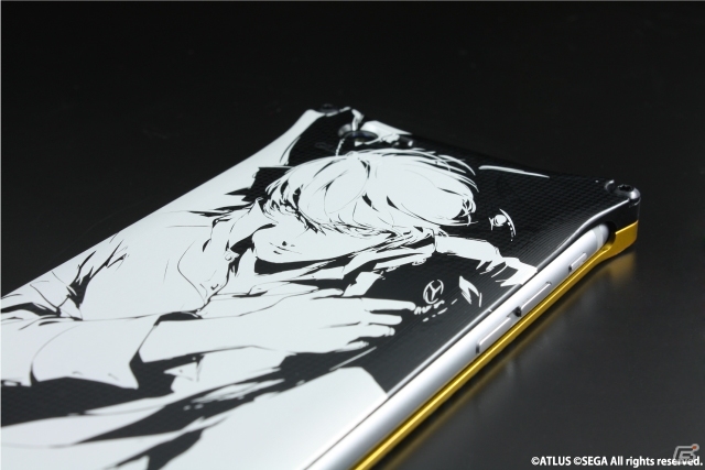 「ペルソナ4 ザ・ゴールデン」ジュラルミンiPhone6ケースが受注開始―八十神高校の校章をレーザー刻印したイヤホンジャックが付属の画像4