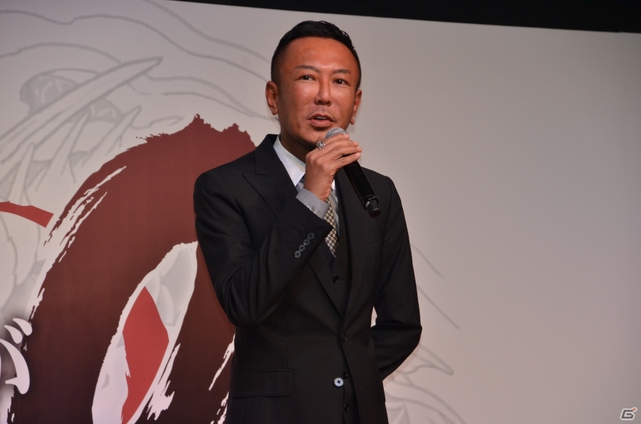 「龍が如く0 誓いの場所」完成披露記者会見をレポート―PS Vita限定刻印モデル&ゲームの一部が遊べるアプリなども発表の画像1