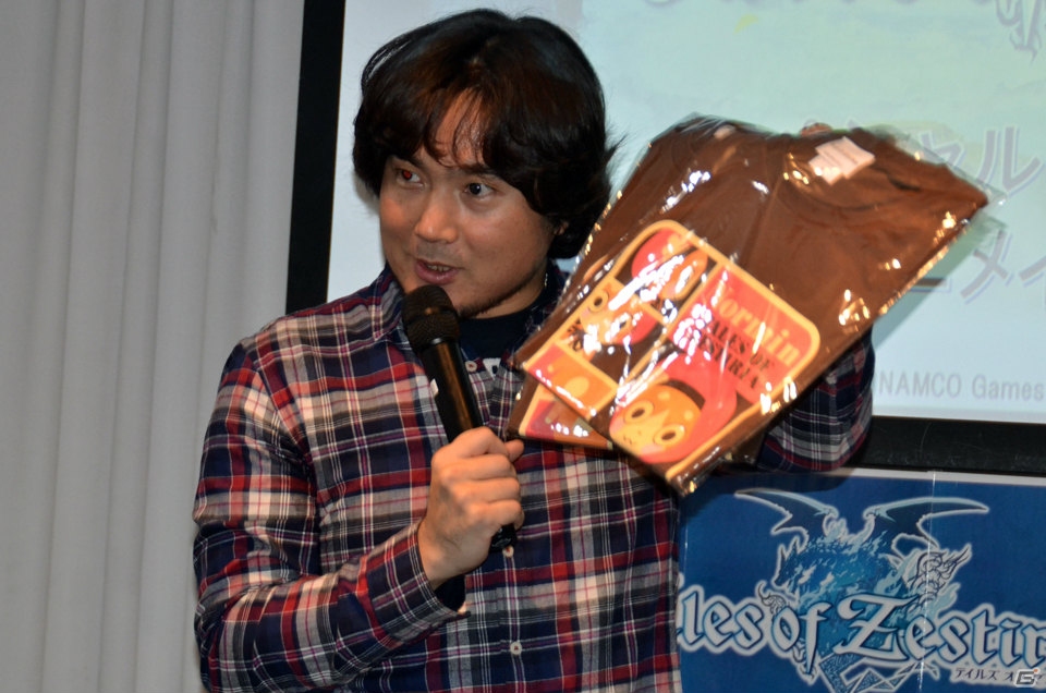「テイルズ オブ ゼスティリア」ゲームの特徴や各キャラの秘奥義などを紹介した馬場プロデューサーによるトークショーをレポートの画像52