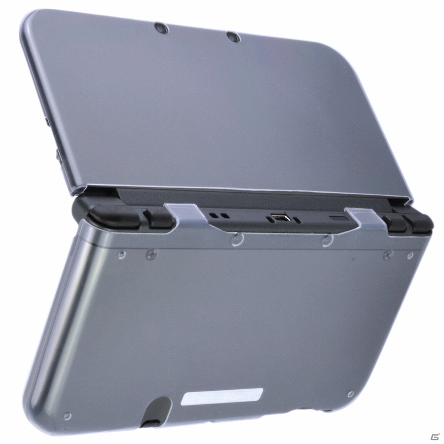 装着感皆無の圧倒的な軽さ×薄さ！new 3DS用保護カバー「new薄すぎ！スリムシェル3DLL/スリムシェル3D」が発売の画像2