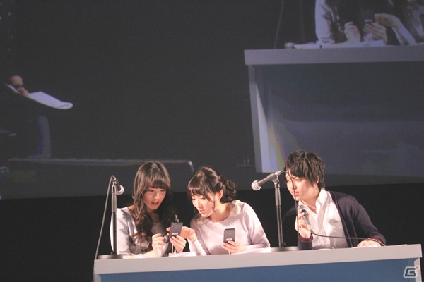 【闘会議2015】後藤沙緒里さんと村田知沙さんが「神級」ダンジョンに挑む！？「ガールフレンド（仮）」「ウチの姫さまがいちばんカワイイ」のコラボレーションステージレポート！の画像7
