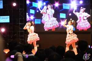 【WF2015冬】「お願い！シンデレラ（ハピハピver.）」や「夕映えプレゼント」も披露された「アイドルマスター シンデレラガールズ/346プロ ワンフェスステージ」をレポート！の画像24