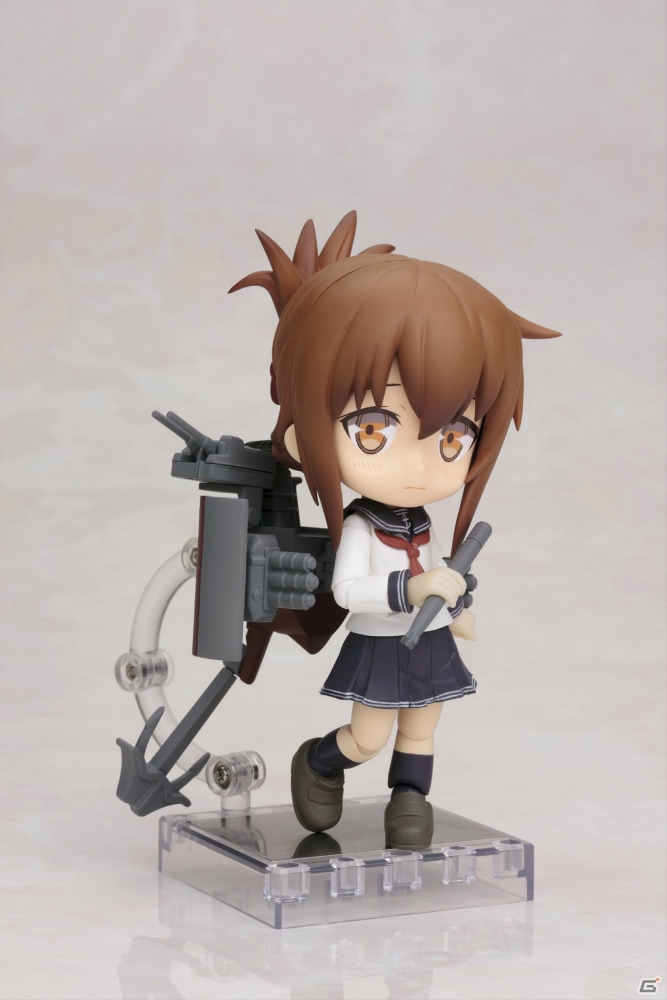 デフォルメ可動フィギュア「キューポッシュ」シリーズの「艦これ」第二弾「キューポッシュ 電」が2015年7月に発売の画像1