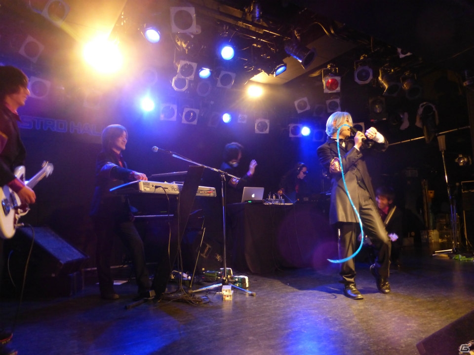 「INTI CREATES FAN FESTA 2015」で開催された「蒼き雷霆 ガンヴォルト」のライブイベント「SUMERAGI GROUP PRESENTS MORPHO SUPER LIVE」の模様を紹介の画像7
