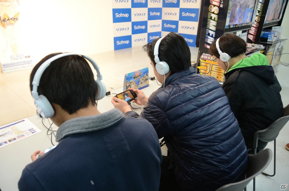 「閃乱カグラ ESTIVAL VERSUS -少女達の選択-」先行体験会の東京会場に高木氏が来場！ゲームのポイントについてミニインタビューの画像9