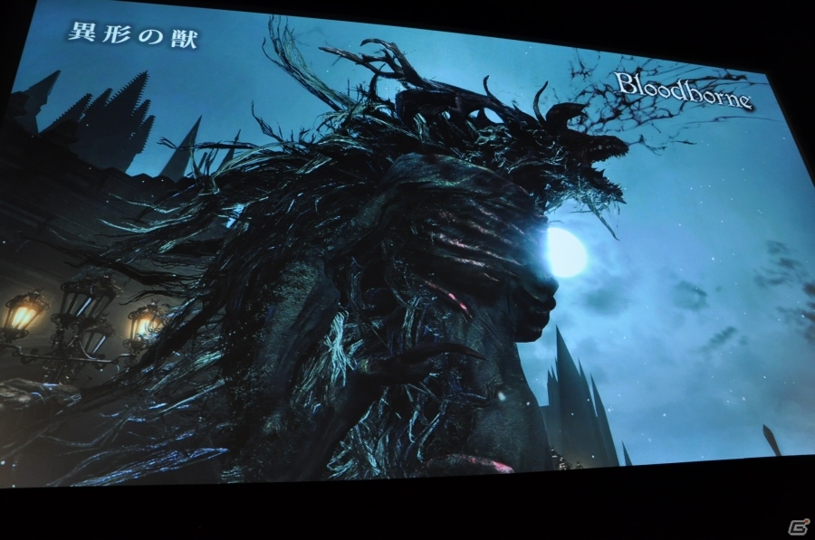 PS4「Bloodborne」完成発表会をレポート―巨大シアタースクリーンを使ったデモプレイ＆金子ノブアキさんが挑戦するTV番組も放送決定の画像23