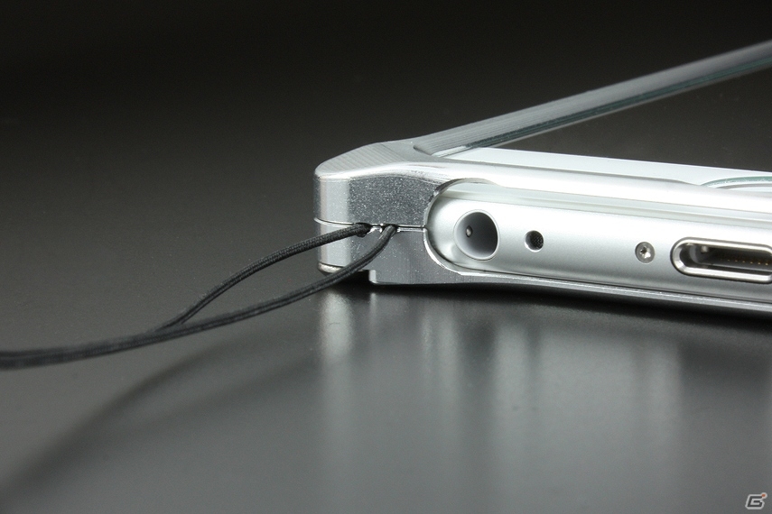 「バイオハザード」×「GILD design」のコラボiPhone6ケースが3月19日に発売―バリーモデルのサムライエッジを彫刻したジェラルミン製の画像10