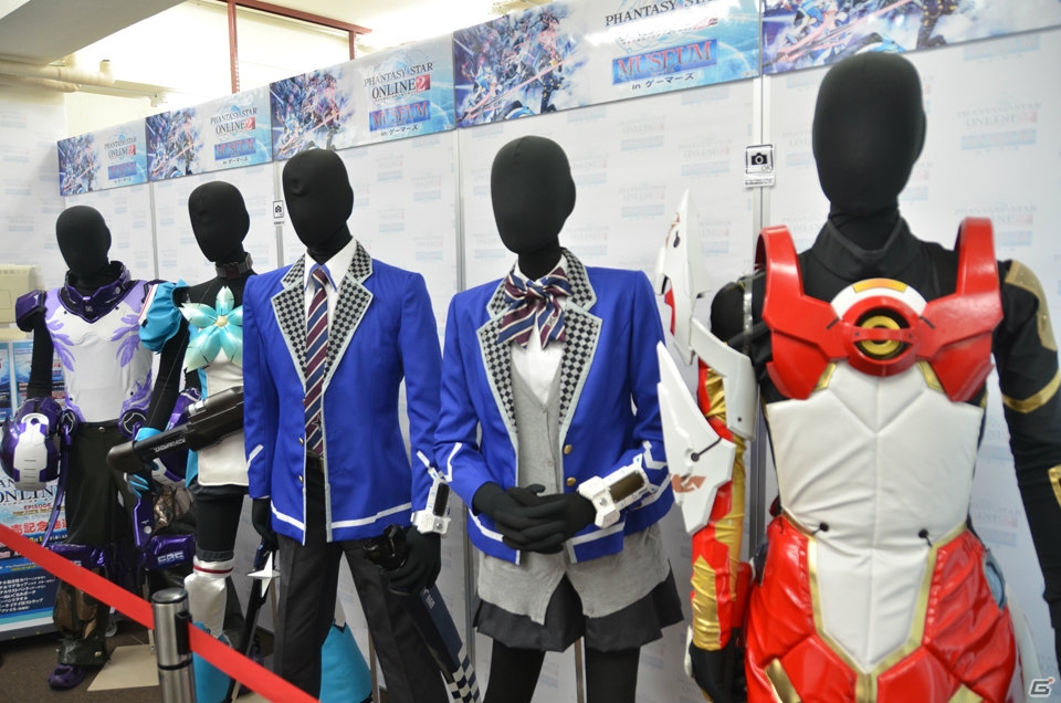 舞台の衣装や設定画などを展示する「PSO2ミュージアム in ゲーマーズ」が開催中！酒井プロデューサーにそのポイントを聞いたの画像16