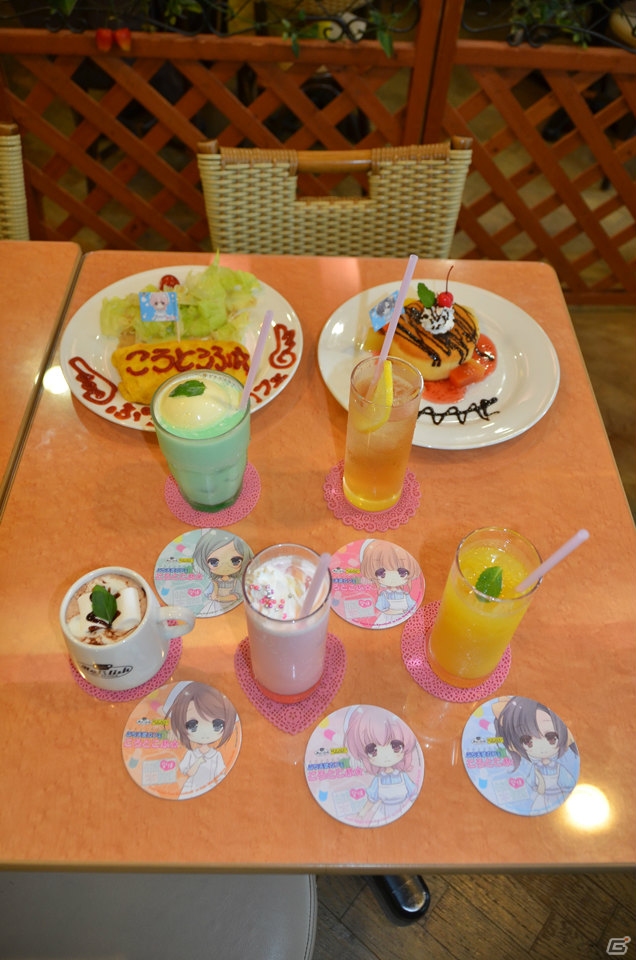 「白衣性愛情依存症」のタイアップカフェ「ぷち天使カフェ ころとこふ」が開催中！作品の雰囲気や多数のイラストが楽しめる店内の様子を紹介の画像7