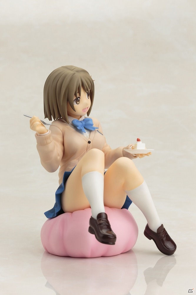 「アイドルマスター シンデレラガールズ」お菓子が大好きな“三村かな子”の1/8スケールフィギュアが2015年9月に発売！の画像6