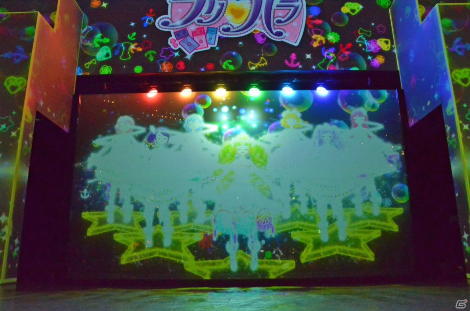 「プリパラ in JOYPOLIS」スペシャルCGライブをひと足先に見てきました―プロジェクションマッピングで魅力迫力ぐーんとアップのライブは必見！の画像17