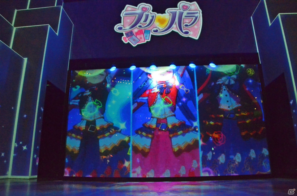 「プリパラ in JOYPOLIS」スペシャルCGライブをひと足先に見てきました―プロジェクションマッピングで魅力迫力ぐーんとアップのライブは必見！の画像3