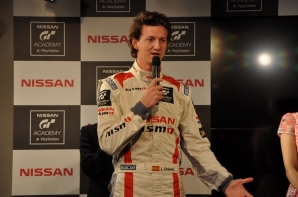 GTプレイヤーから本物のレーサーへの道―加藤茶さん夫妻も登場した「GTアカデミーby日産×プレイステーション2015」ローンチイベントの画像9