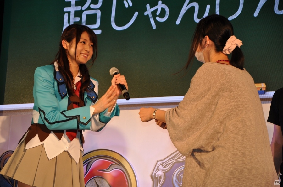 【ニコニコ超会議2015】DMM制作のPC版「ザクセスヘブン リべリオン」も発表！「ザクセスヘブン」超発表会をレポートの画像31