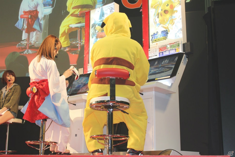 【ニコニコ超会議2015】新たにゲンガーがプレイアブル参戦！人気実況者やイマクニさんによるエキシビジョンも行われた「ポッ拳 POKKEN TOURNAMENT」ステージイベントの模様をお届け！の画像8