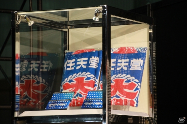 【ニコニコ超会議2015】海外の強豪たちがスゴ腕を見せつけた「大乱闘スマッシュブラザーズ for Wii U 2-on-2 WORLD GRAND PRIX JPN vs USA」の画像12