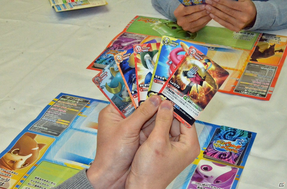 子供向けだと侮るなかれ。意外や意外、本格派！TCG「妖怪ウォッチ とりつきカードバトル」を大人2人で遊んでみましたの画像4