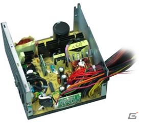 サイコム、「World of Tanks」推奨ゲーミングPC「G-Master Mace H97-WoT」を発売―招待コード＆ボーナスコード引き換え券も付属の画像6