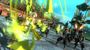 PS4/PS3「戦国BASARA4 皇」京極マリアのドSアクションスタイルが公開！「バイオハザード」コラボ衣装もお披露目の画像3