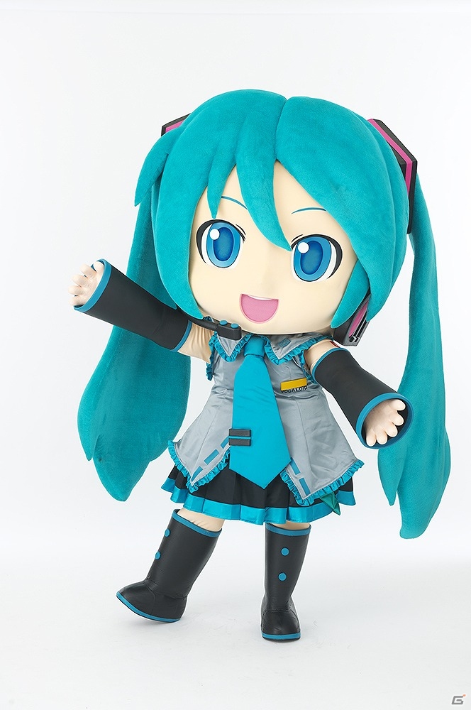 3DS「初音ミク Project mirai でらっくす」秋葉原クラブセガ秋葉原 新館にて発売記念イベントが開催！ミクダヨーさんとの握手会＆撮影会を実施の画像1