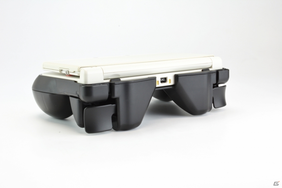 new3DS/3DS LL用「トリガーグリップ」「アシストコンボセット」が発売！PS4コントローラ用「バッテリーパック4」も登場の画像7