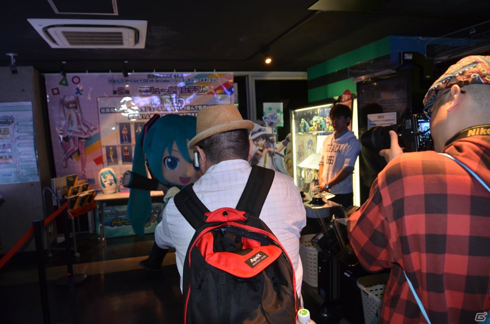 まさに集大成の一本に―ミクダヨーさん撮影会も行われた3DS「初音ミク Project mirai でらっくす」発売記念イベントで開発陣にインタビューの画像1